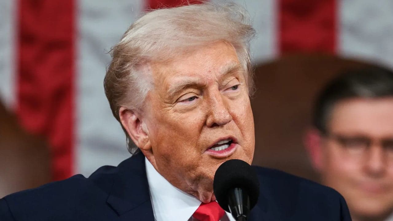 Des sénateurs demandent à la SEC d'ouvrir une enquête sur le « memecoin » de Trump après des pertes de 3,8 milliards de dollars