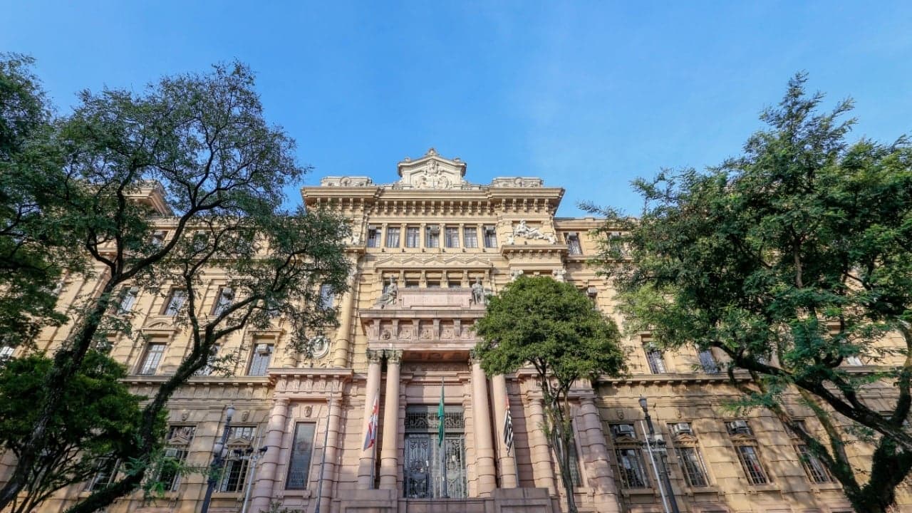Суд у Сан-Паулу виніс рішення проти Coinbase у резонансній справі про злом облікових записів користувачів, що зберігали активи під власним контролем, на суму понад 100 тис. доларів
