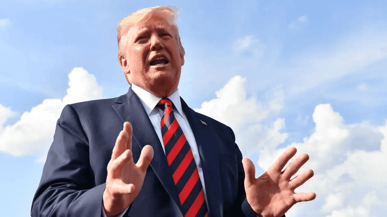 Trumpova společnost WLFI čelí vyšetřování kvůli vazbám na umělou inteligenci, na které upozornil Pentagon