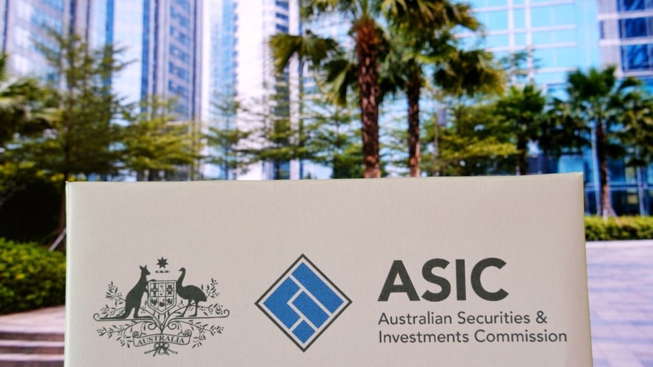 ASIC fjerner 3 106 kryptosvindler mens AI-nettverk sikter seg inn på australiernes oppsparing