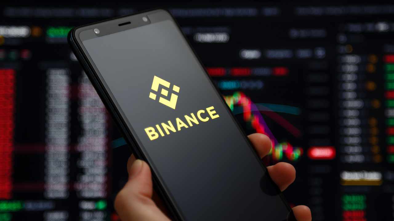 Twee medewerkers van Binance aangehouden op luchthavens in de VAE in verband met fraudeonderzoeken