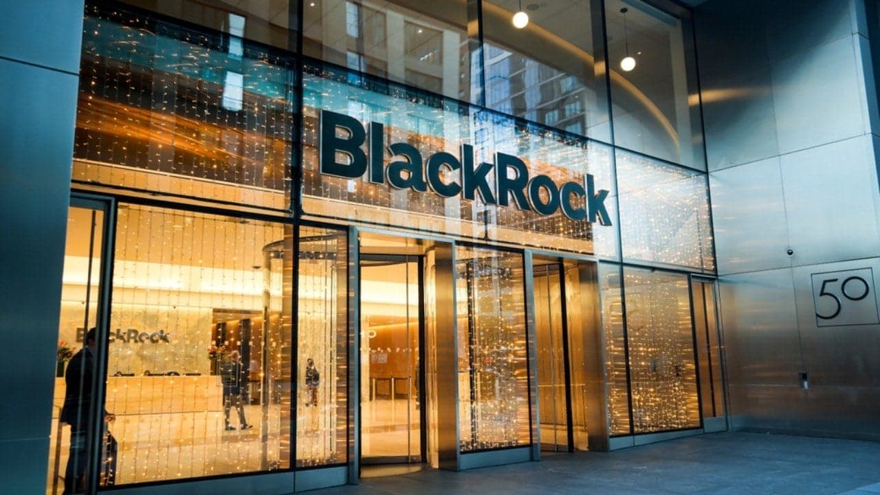 Blackrock spodbuja priliv sredstev v ETF za bitcoin in ether v višini 260 milijonov dolarjev