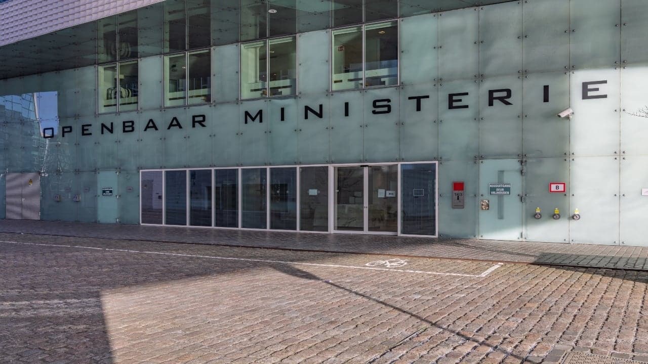 Nederlandse openbare aanklagers halen 2,55 miljoen dollar op via cryptovaluta die verband houdt met het failliete Knaken