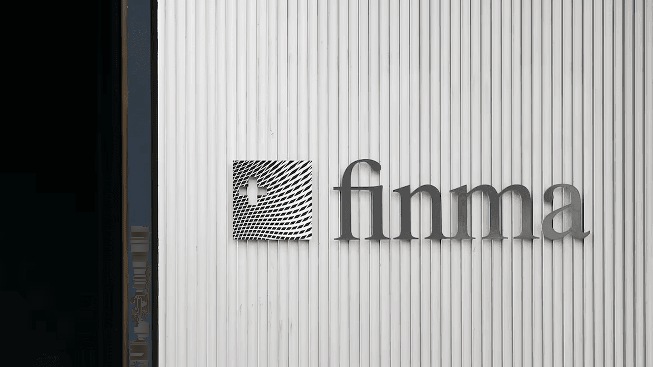 Qu'est-ce que la FINMA ? Pourquoi les entreprises du secteur des cryptomonnaies continuent-elles d'affluer en Suisse ?