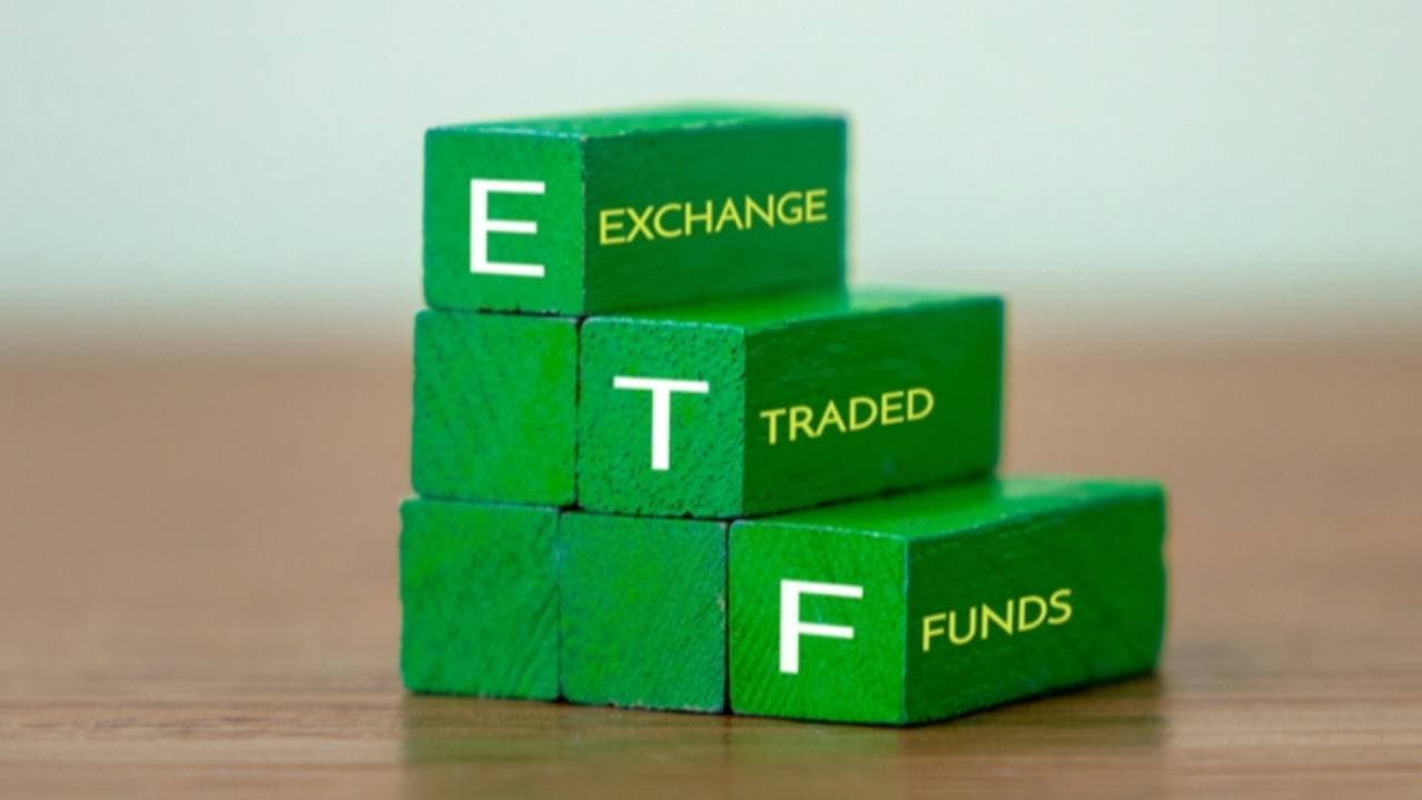 ETFs de Bitcoin, Ether e XRP atraem US$ 310 milhões, com a Blackrock impulsionando a demanda
